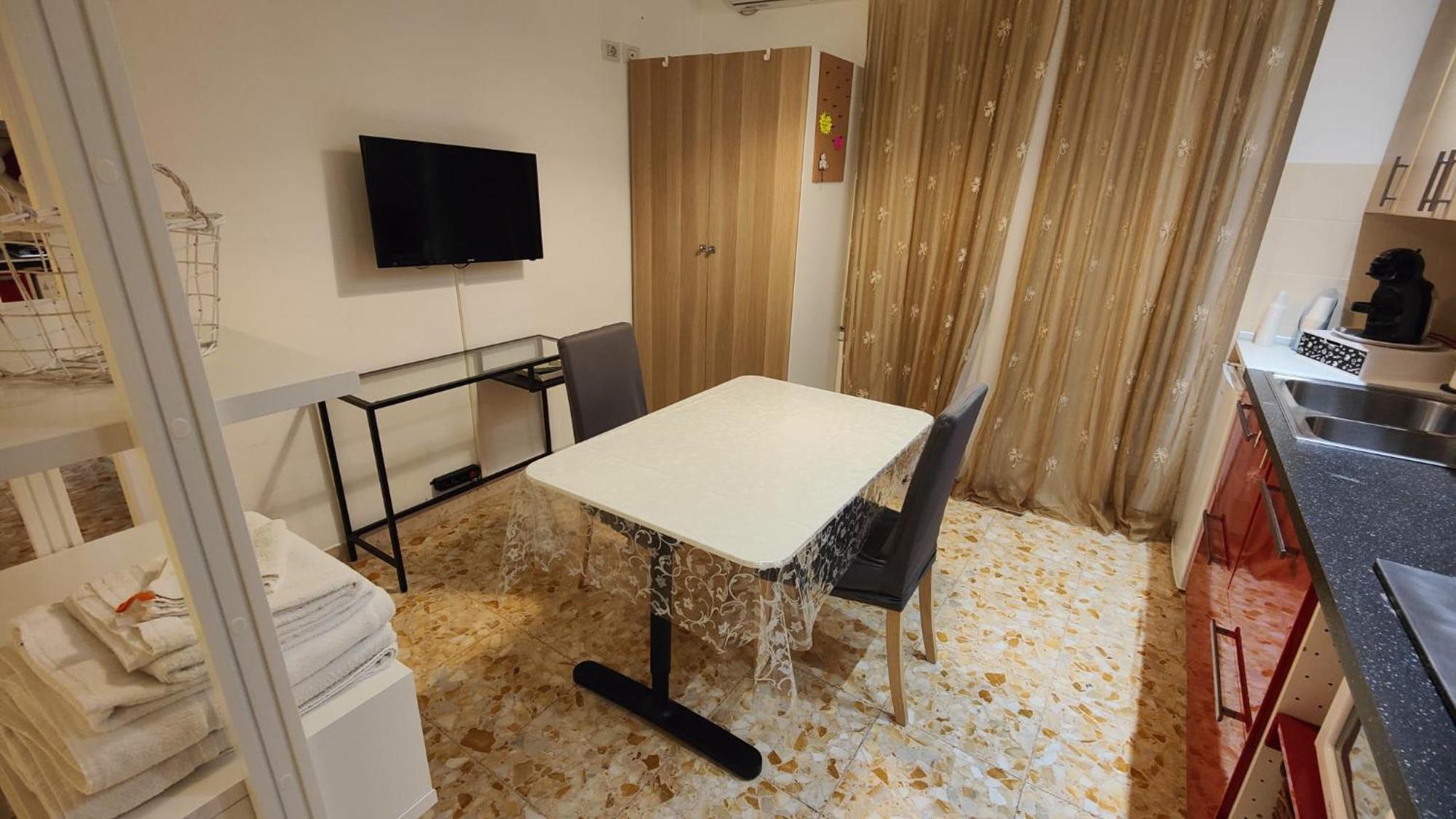 Sergio Tourist Rental Close Tiburtina Station Roma Exterior foto
